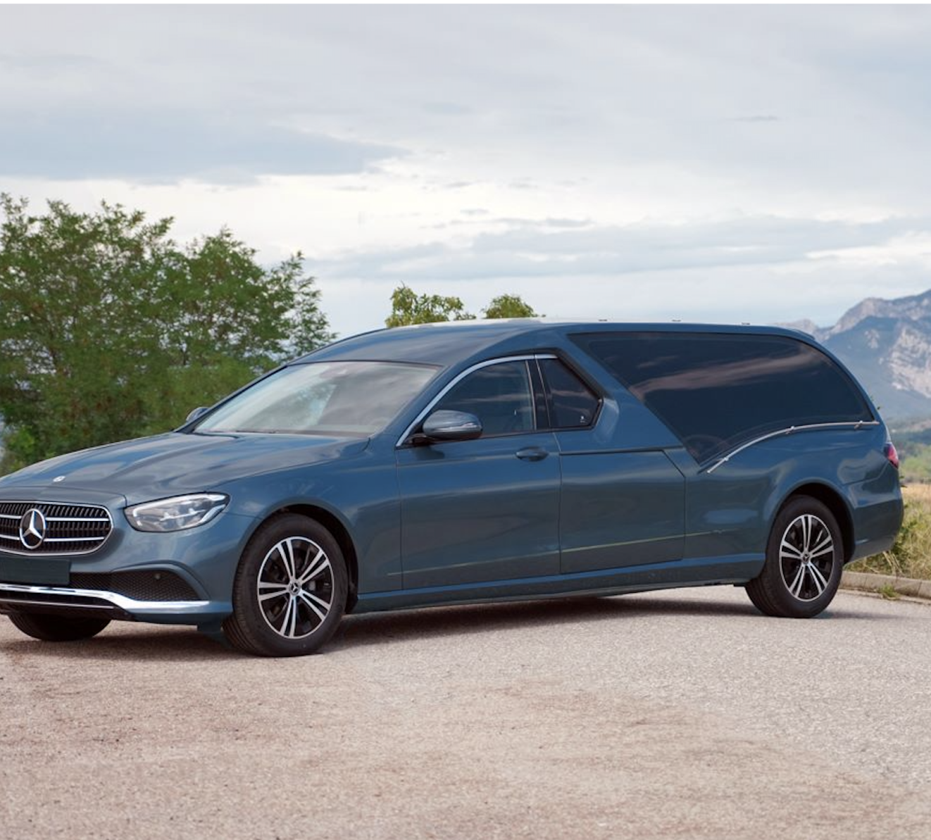 Mercedes Benz